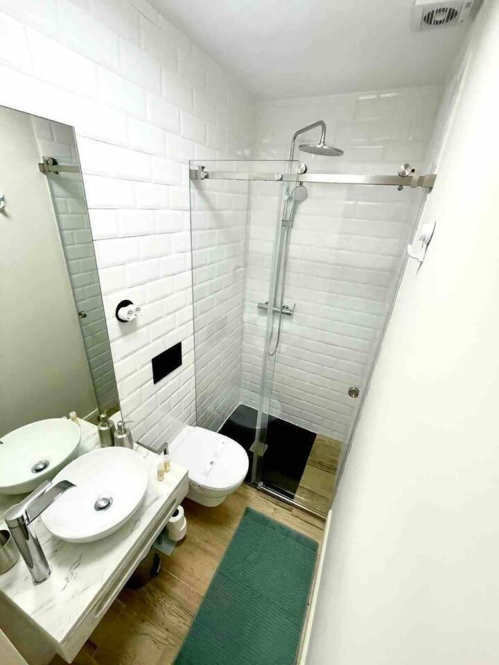 Appartamento Chiado Brand New Amazing In Lisbona Esterno foto